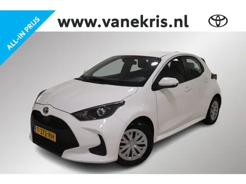 Toyota Yaris 1.5 Hybrid Active, Climate & Cruise Control, Carplay/Android Auto!