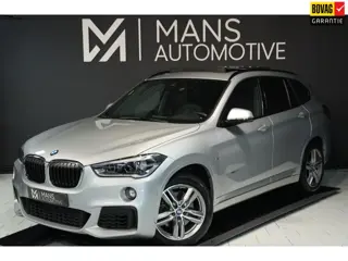 BMW X1 XDrive25i M Sport / PANODAK / HUD / KEYLESS / MEMORY / H&K / CAMERA