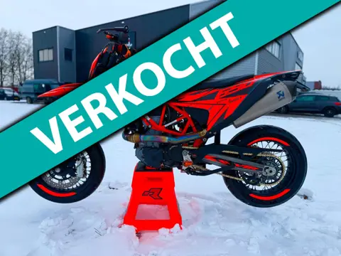 KTM 690 SMC R 2021 model Supermoto Supermotard