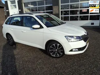Skoda Fabia Combi 1.0 TSI Business Edition Apple Carplay Adapt.Cruise Trekhaak