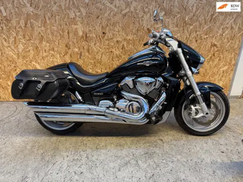 Suzuki M 1800 R Intruder zwart zijtassen m1800 r