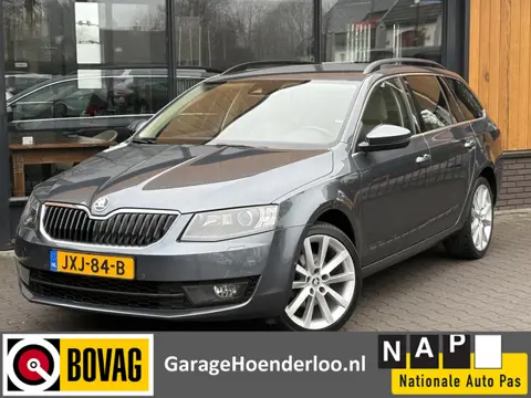 Skoda Octavia Combi 1.0 TSI Apple Carplay, Cruise control, Stoelverw. Garantie