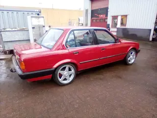 BMW 325i U9 (1988) 170 pk - Zeer netjes
