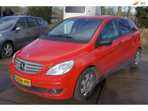 Mercedes-Benz B-klasse B200 Automaat 2007 • Airco • Trekhaak • Automaat defect • Export