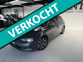 Volkswagen Golf 2.0 TDI Active 2022 Automaat Pano Head Up Elek Trekhaak IQ Light Camera Clima Cruise