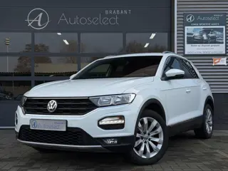Volkswagen T-Roc 1.5 TSI Sport CarPlay Camera Virtual Dash