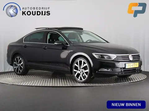 Volkswagen Passat 1.4 TSI Comfortline Business (NL-Auto / Pano / Camera / ACC / 19'')