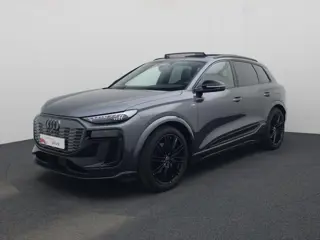 Audi Q6 e-tron S edition 286 PK Panorama dak · Tech Pro · Privacy Glass · Trekhaak · Leder bekleding