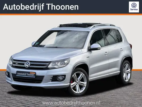 Volkswagen Tiguan 1.4 TSI R-Line Edition Pano | Keyless | org NL