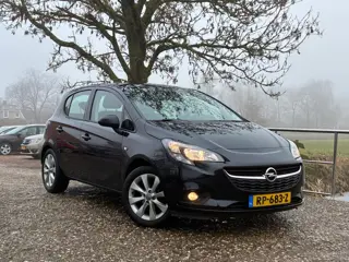 Opel Corsa 1.4 Edition | Cruise + Airco nu € 7.450,-!!!