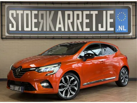 Renault Clio 1.0 TCe 90pk Automaat | Groot Navi | 360 | 17" | PDC V+A | Stoel & stuur verwarming | K