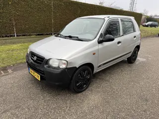 Suzuki Alto 1.1 GLX Jubilée 2. nieuwe Apk (bj 2005)