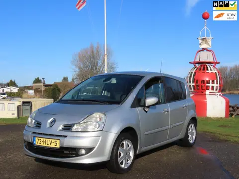 Renault Grand Modus 1.2 TCE Dynamique *Trekhaak !