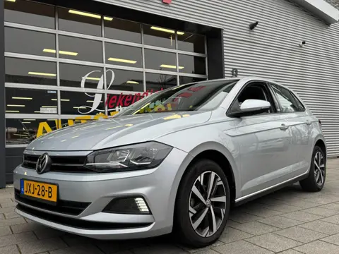 Volkswagen Polo 1.0i Comfortline Business - Apple CarPlay / Navigatie - Airco I LED I PDC I Sport ve