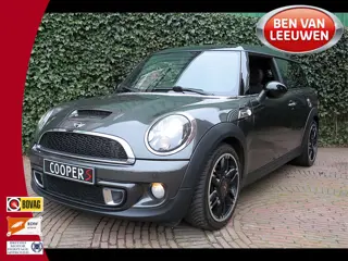 MINI Clubman 1.6 Cooper S Hampton R55 LCI met Xenon, BT, Clima en 17"