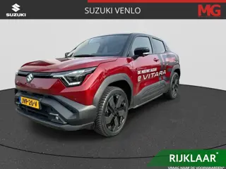 Suzuki e VITARA Style 61 kWh RIJKLAAR | Demo | 360 Camera | Navigatie | Diverse accessoires