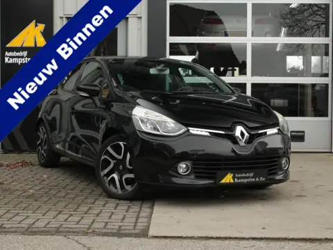 Renault Clio 0.9 TCe Eco2 Trekhaak| Parkeersensoren | Climate Control | Navigatie
