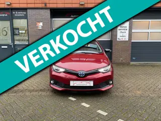 Toyota Auris 1.8 Hybrid Black Edition vol optie,s lage km stand