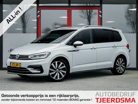 Volkswagen Touran 1.4 TSI Highline Business R 7p | Trekhaak | Stoelverwarming | Matrix LED Koplampen
