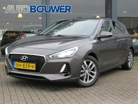 Hyundai i30 1.0 T-GDI First Edition 2e eigen | dealer onderh | tr.haak | LED kopl | navi | camera | 