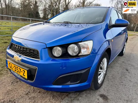 Chevrolet Aveo 1.4 LT airco, cruise control en trekhaak
