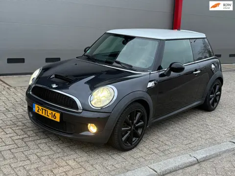 Mini Mini 1.6 Cooper S