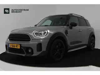 Mini Mini Countryman 1.5 Cooper Business Edition Automaat (NAVIGATIE, CARPLAY, PARKEERSENSOREN, LED,