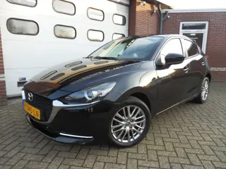 MAZDA 2 1.5 SKYACT-G LUXURY CAMERA/CARPLAY/CRUISE/STOELVERW