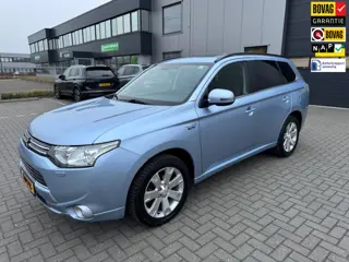 Mitsubishi Outlander 2.0 PHEV instyle