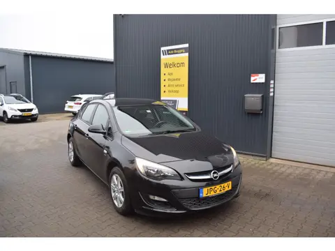 Opel Astra 1.4 Turbo business