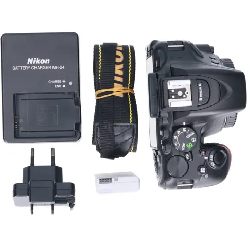 Tweedehands Nikon D5600 Body Zwart CM5759