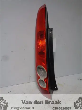 Ford Fiesta 5 deurs 2005-2008 Achterlicht links