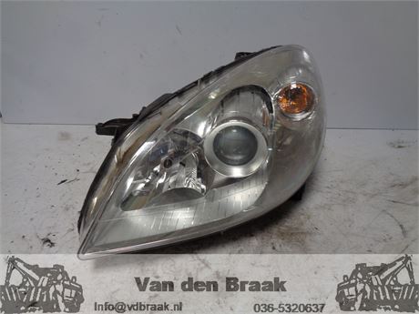 Mercedes B-Klasse 2005-2011 Koplamp links