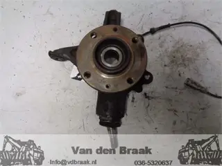 Peugeot Partner 1.6 HDi 2008-2015 Fusee rechts voor