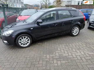 Kia cee'd Sporty Wagon 1.4 CVVT X-pect