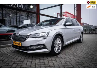 Skoda Superb Combi 1.4 TSI iV Business Edition Plus | Trekhaak | Memory stoelen | Parkeer hulp | Nav