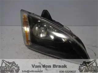Ford Focus Wagon 2004-2008 Koplamp rechts