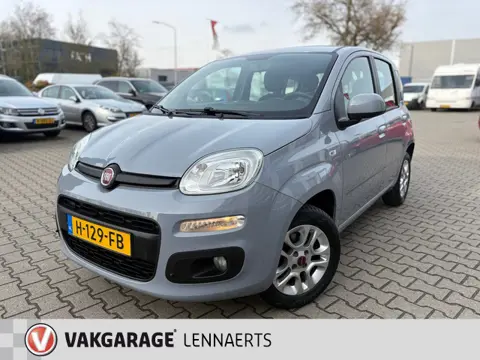 Fiat Panda 1.2 Lounge (RIJKLAARPRIJS/BOVAG)