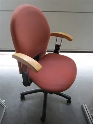 *Bureaustoel Comforto 12 x vr