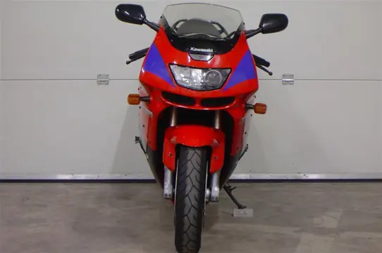 Kawasaki ZX 9 R (1997)