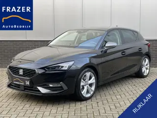 SEAT Leon 1.0 TSI FR PANO / CARPLAY / LED