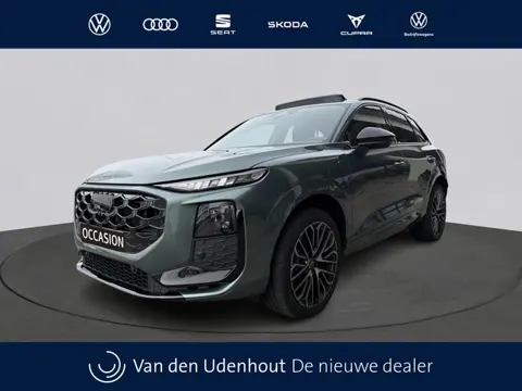 Audi Q3 1.5 200kW e-hybrid 272Pk S edition / 360 Camera / Panodak / Tech Pro