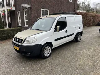 Fiat DOBLO CAMPER 1.9 JTD (bj 2007)