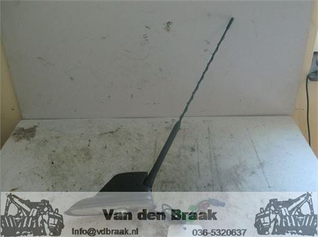 Skoda Octavia Combi 2009-2013 Antenne compleet met voet