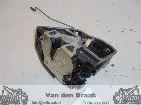 BMW 5-serie E60 2003-2007 Deurslot linksvoor