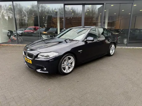 BMW 5-SERIE 520I M-Sport,1e Eig,Dealer OH,Orig. NL,Xenon,NaviPro,Stoelverw,Leer,Clima,Cruise,