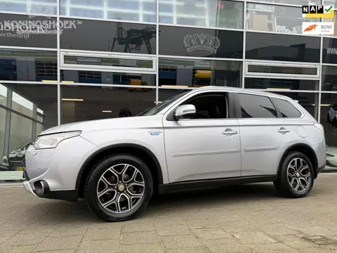 Mitsubishi Outlander 2.0 PHEV Executive Edition X-Line