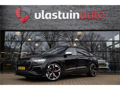 Audi SQ8 4.0 TDI SQ8 quattro , Panoramadak, 4-wielsturing, Softclose, Nachtzicht, B&O, Carbon interi