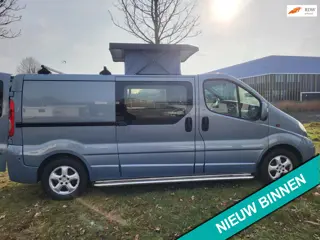 Opel VIVARO-2 2.5CDTI Camperbus AUTOMAAT