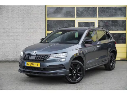 Škoda Karoq 1.5 TSI ACT 150PK! Automaat Sportline Business BJ2019 Lmv 18" | Led | Pdc | Navi | App-C